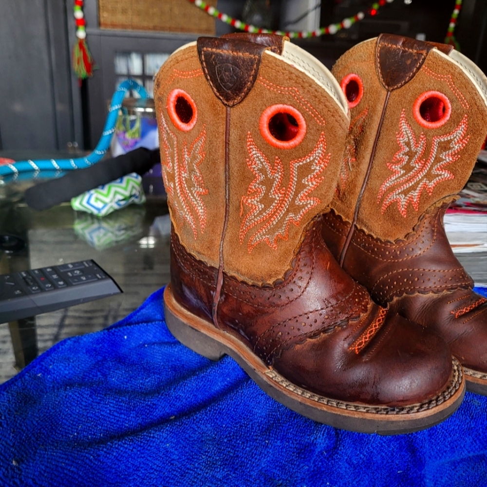 Toddler Ariat fat baby boots size 10